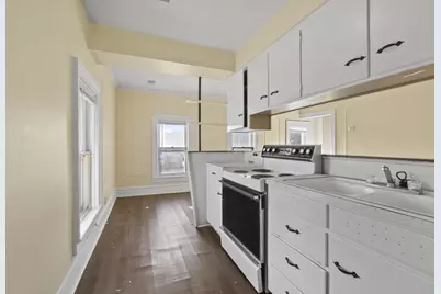 111 E 1st Street, Fond du Lac, WI 54935 - Photo 7