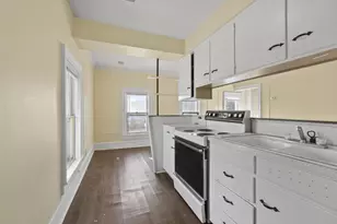 111 E 1st St, Fond du Lac, WI 54935 - Photo 7