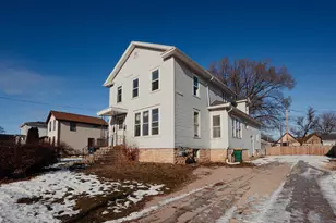 111 E 1st St, Fond du Lac, WI 54935 - Photo 11