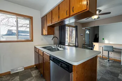 175 McKinley Avenue, Omro, WI 54963 - Photo 7