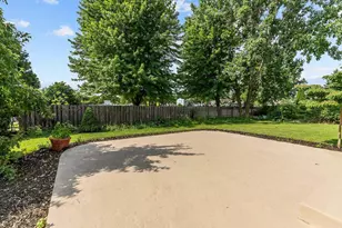 231 Bosworth Ln, Neenah, WI 54956 - Photo 51