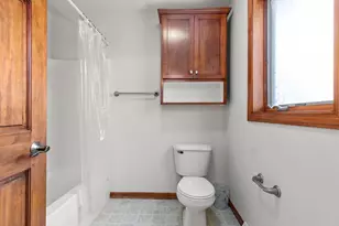 231 Bosworth Ln, Neenah, WI 54956 - Photo 27