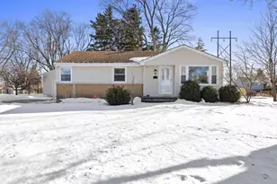 3623 Bernice St, Green Bay, WI 54301 - Photo 1