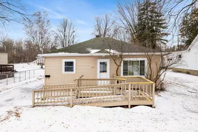 515 Elizabeth Avenue, Marinette, WI 54143 - Photo 1