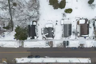 307 W 3rd St, Kaukauna, WI 54130 - Photo 15