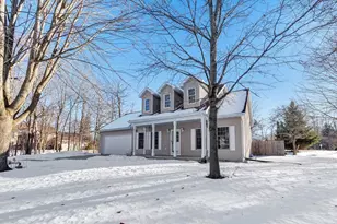 104 Riverwood Ct, Mishicot, WI 54228 - Photo 1