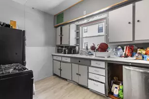 918 Merritt Ave, Oshkosh, WI 54901 - Photo 17