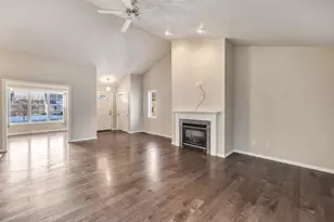 5012 W Boxwood Ln, Appleton, WI 54913 - Photo 3