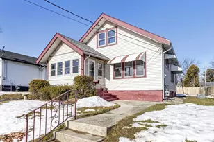 1012 Green St, Manitowoc, WI 54220 - Photo 1