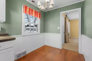 710 Cedar St, Neenah, WI 54956 - Photo 17