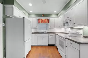 710 Cedar St, Neenah, WI 54956 - Photo 19