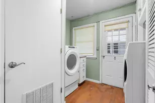 710 Cedar St, Neenah, WI 54956 - Photo 21