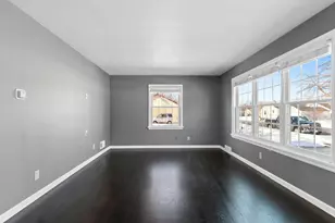 963 Liberty St, Green Bay, WI 54304 - Photo 9