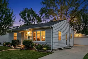 963 Liberty St, Green Bay, WI 54304 - Photo 1