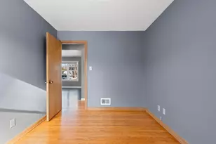 963 Liberty St, Green Bay, WI 54304 - Photo 17