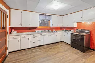 300 4th Ave, Menominee, MI 49858 - Photo 3