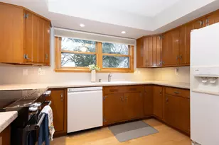 1616 Hickory St, Oshkosh, WI 54901 - Photo 13