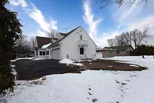 1616 Hickory St, Oshkosh, WI 54901 - Photo 45