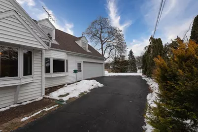 1616 Hickory Street, Oshkosh, WI 54901 - Photo 3