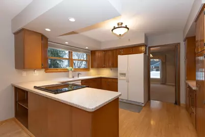 1616 Hickory Street, Oshkosh, WI 54901 - Photo 11