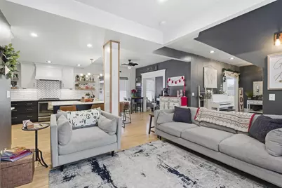 423 E Doty Avenue, Neenah, WI 54956 - Photo 9