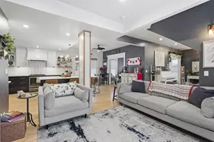 423 E Doty Ave, Neenah, WI 54956 - Photo 9