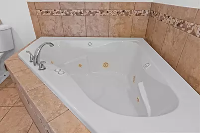 1012 Tana Lane, Menasha, WI 54952 - Photo 23