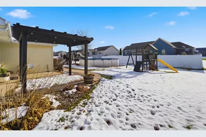 2023 Meadowview Street, Kaukauna, WI 54130 - Photo 19