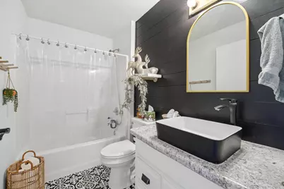 2023 Meadowview Street, Kaukauna, WI 54130 - Photo 13