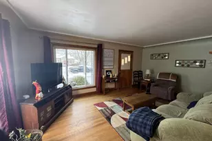 613 Warsaw St, Menasha, WI 54952 - Photo 5