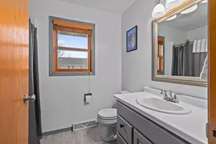 1992 Mayflower St, Kaukauna, WI 54130 - Photo 25