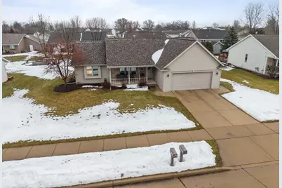 1992 Mayflower Street, Kaukauna, WI 54130 - Photo 3