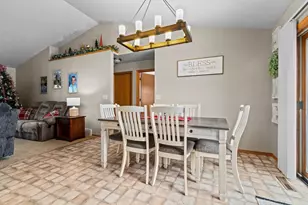 1992 Mayflower St, Kaukauna, WI 54130 - Photo 19