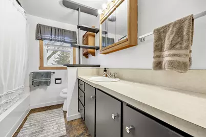 2412 Water Division Road, Green Bay, WI 54311 - Photo 13