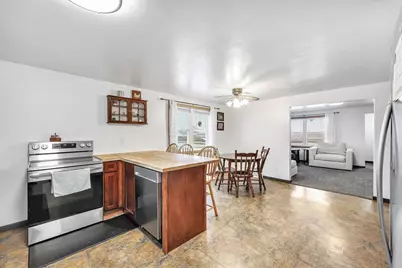 2412 Water Division Road, Green Bay, WI 54311 - Photo 11