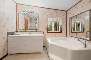 W5948 Evergreen Ln, Menomonie, MI 49858 - Photo 29