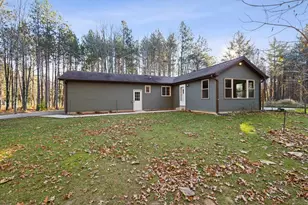 W1311 Madsen Rd, Marinette, WI 54143 - Photo 35