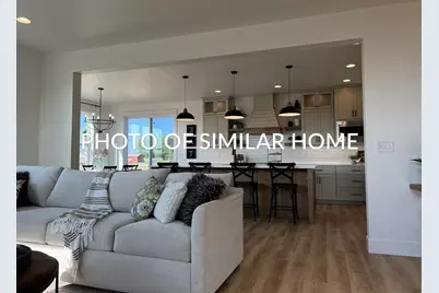 409 Jerelyn Court, Combined Locks, WI 54113 - Photo 3