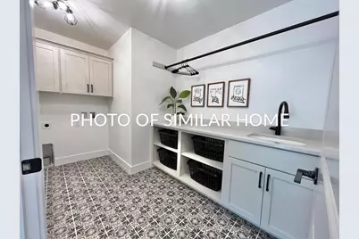 409 Jerelyn Court, Combined Locks, WI 54113 - Photo 9