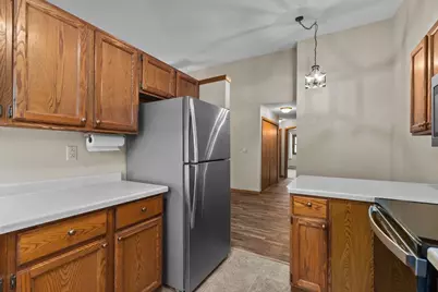 921 Babcock Street #11, Neenah, WI 54956 - Photo 7