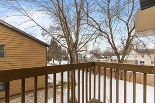 921 Babcock St, Neenah, WI 54956 - Photo 15