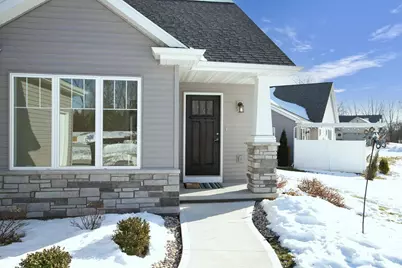 5010 W Woods Creek Lane, Appleton, WI 54913 - Photo 3