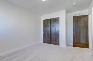 5010 W Woods Creek Ln, Appleton, WI 54913 - Photo 23