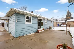 1224 E Marquette St, Appleton, WI 54911 - Photo 31