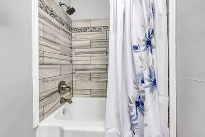 660 Fairview Avenue, De Pere, WI 54115 - Photo 19