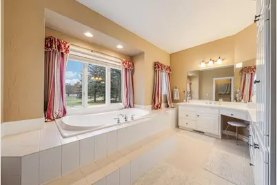 E5975 Sunset Court, Weyauwega, WI 54983 - Photo 39