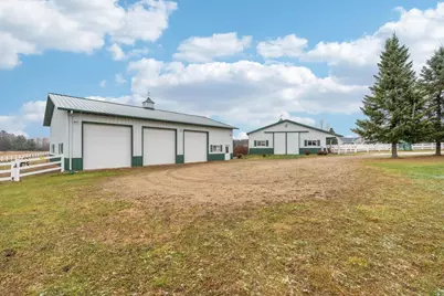 E5975 Sunset Court, Weyauwega, WI 54983 - Photo 13