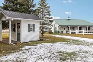 E5975 Sunset Ct, Weyauwega, WI 54983 - Photo 79