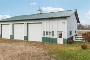 E5975 Sunset Ct, Weyauwega, WI 54983 - Photo 73