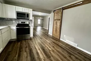 617 Milwaukee St, Menasha, WI 54952 - Photo 5